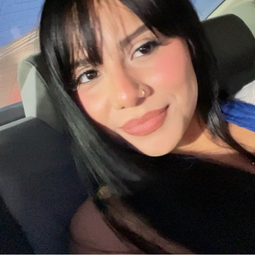 Meet your Posher, Xiomara